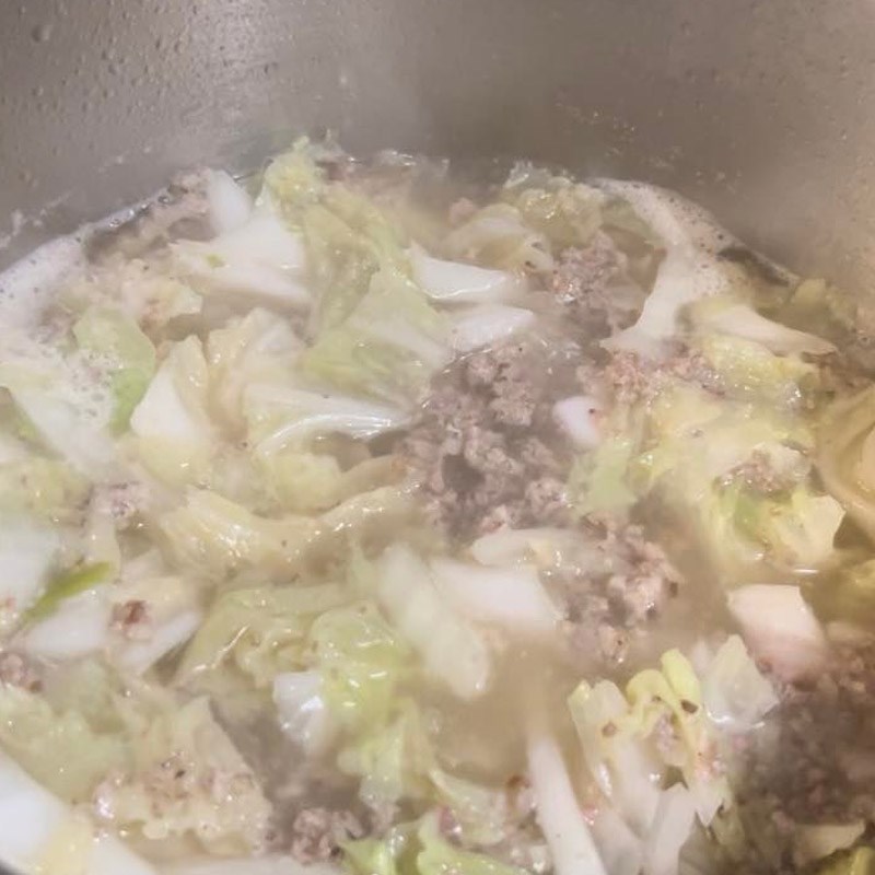 Bước 2 Nấu canh Canh cải thảo thịt bằm