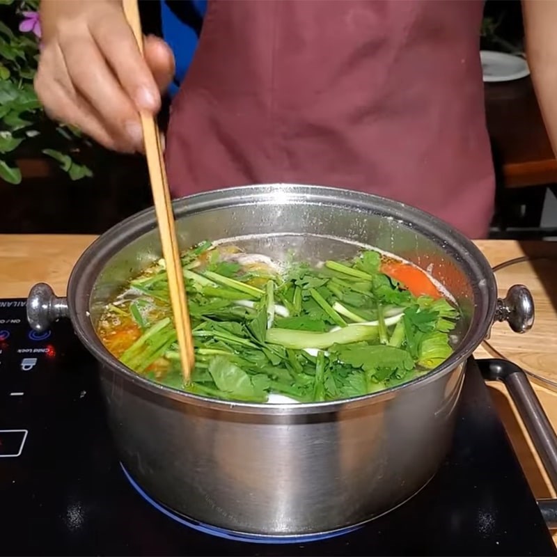 Bước 3 Nấu canh Cá bạc má nấu ngót