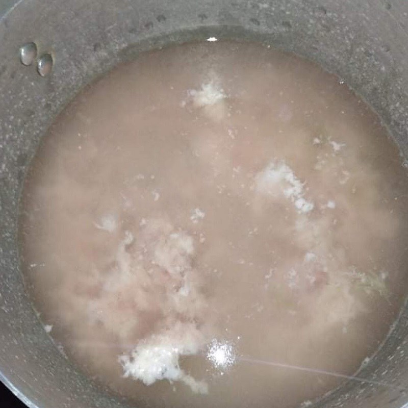 Bước 3 Nấu canh Canh cải ngọt thịt bằm