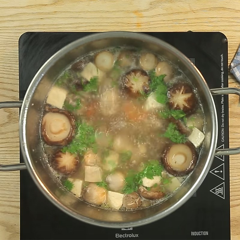Bước 3 Nấu canh Canh hạt sen