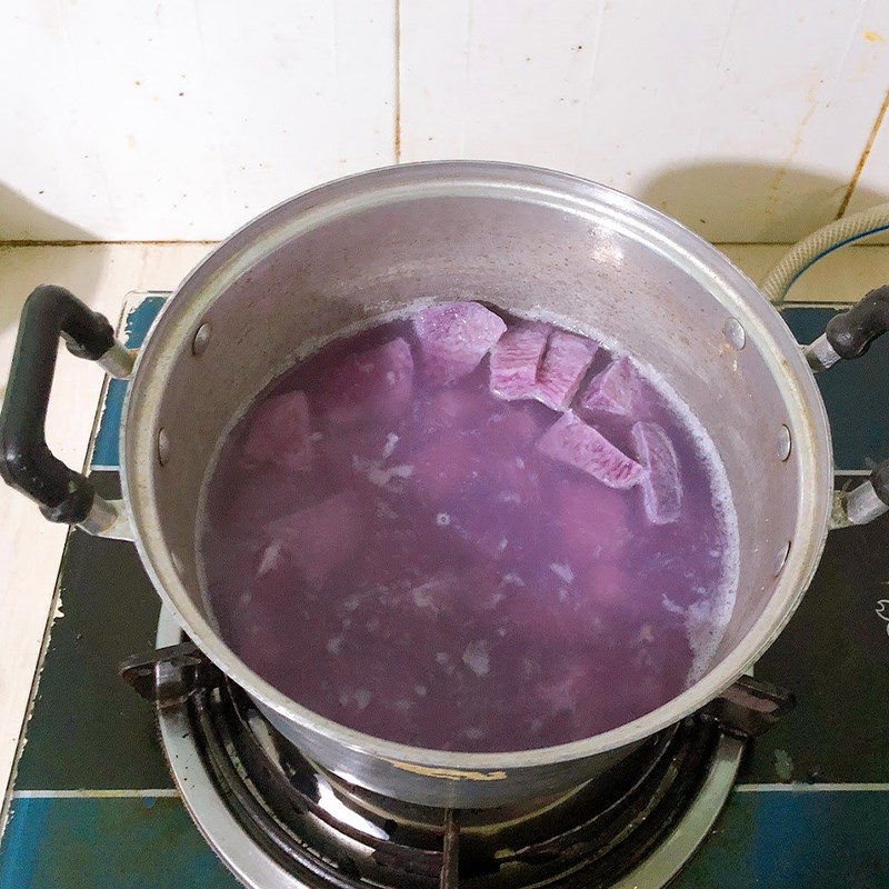 Bước 2 Nấu canh khoai mỡ thịt bằm Canh khoai mỡ thịt bằm