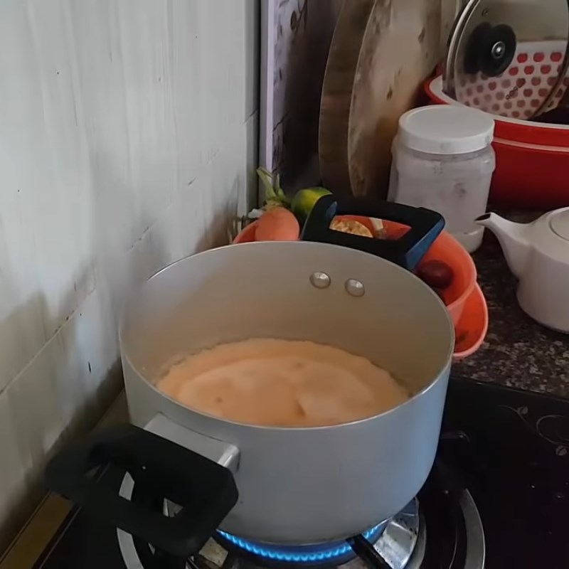 Bước 4 Nấu cháo Cháo củ dền tôm tươi