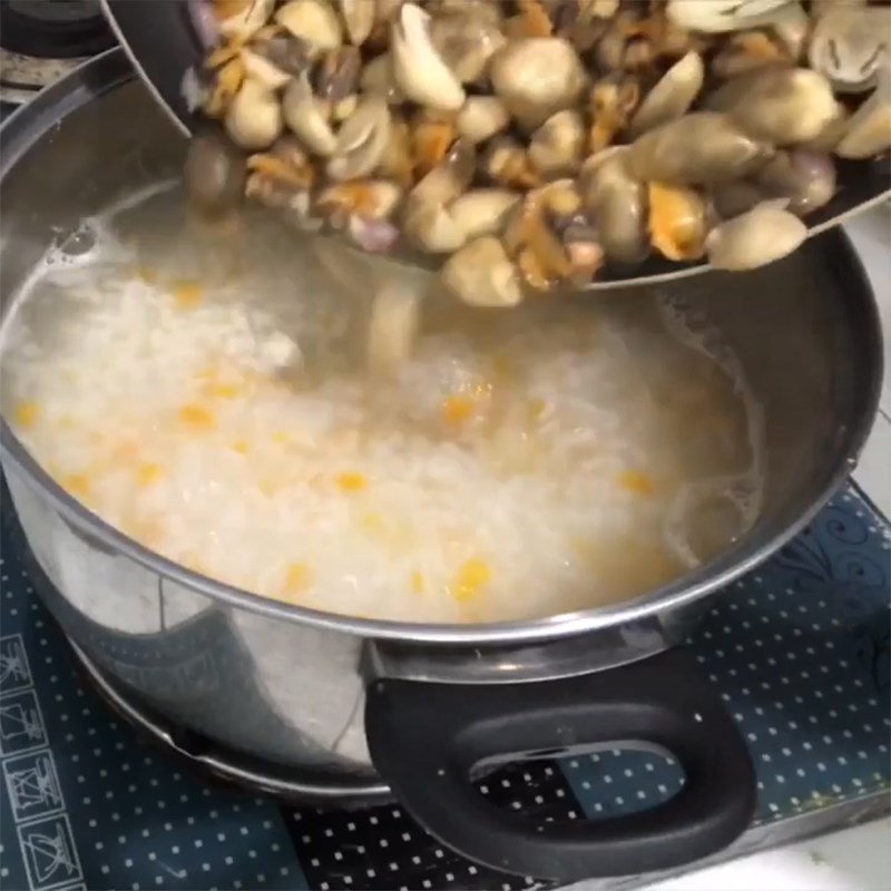 Bước 4 Nấu cháo sò lông Cháo sò lông