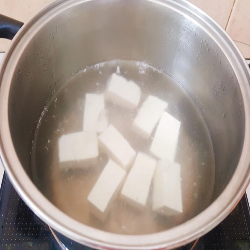 Bước 2 Nấu đậu hũ Canh khoai mỡ chay đậu hũ
