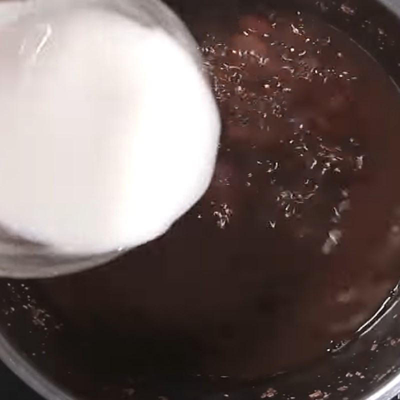 Bước 2 Nấu hỗn hợp đậu đỏ Sữa chua đậu đỏ