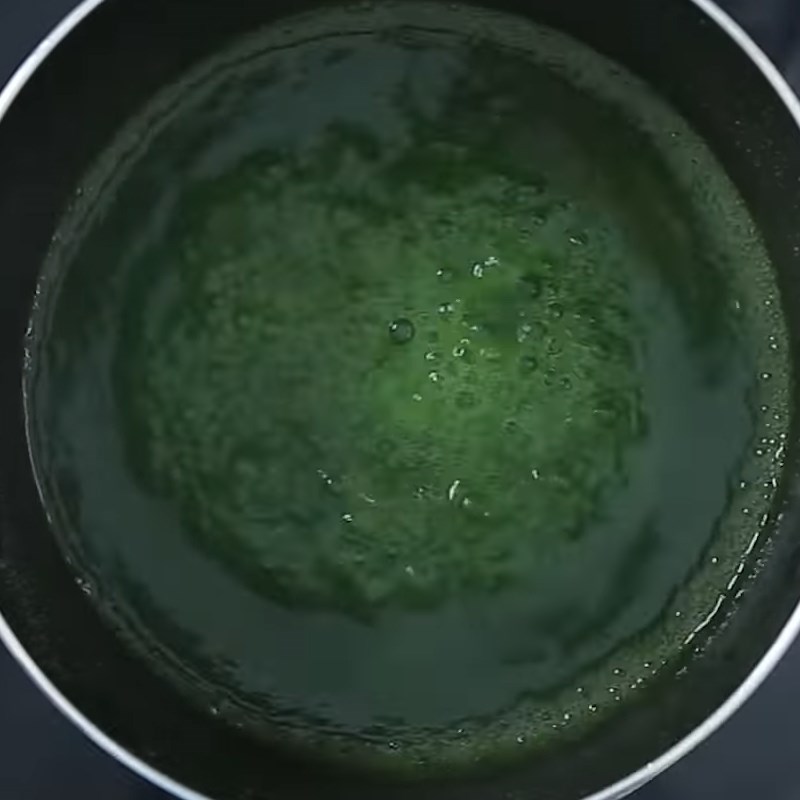 Bước 1 Nấu hỗn hợp rau câu matcha Thạch sữa chua matcha