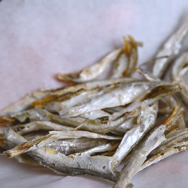 Bước 1 Nấu nước dùng Mì hải sản cay champong