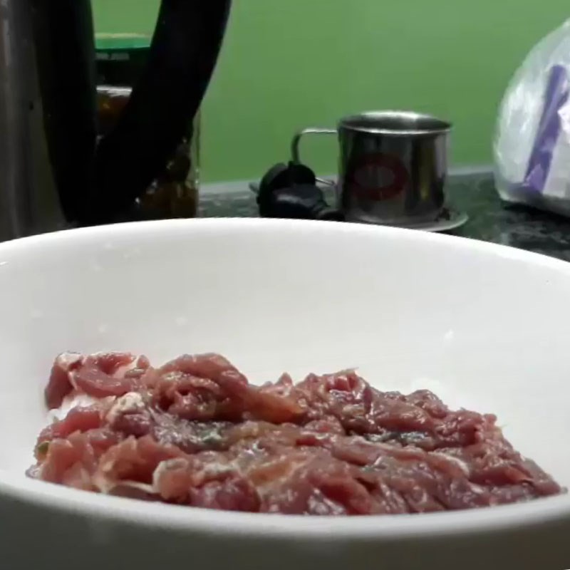 Bước 3 Nấu nước dùng Miến thịt bò