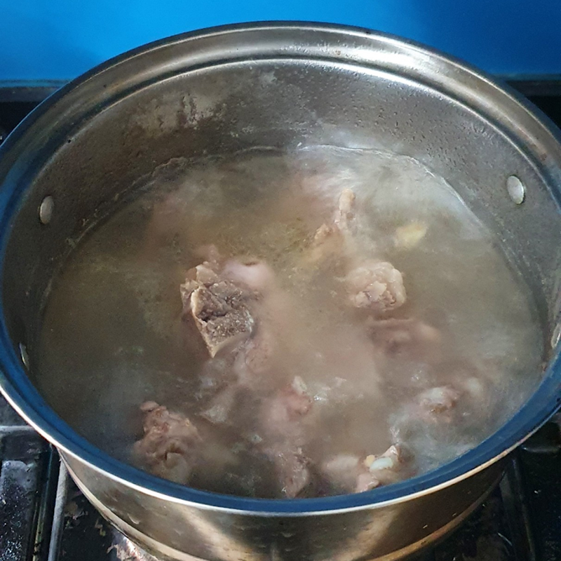 Bước 3 Nấu nước dùng Lẩu cua đồng (công thức được chia sẻ từ người dùng)