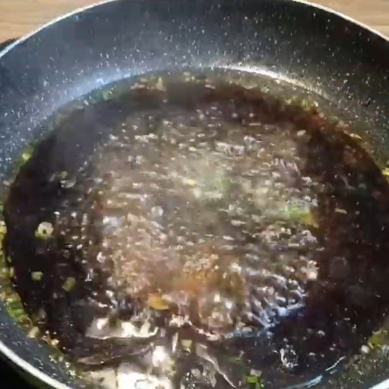 Bước 3 Nấu nước kho Sườn non chay kho tiêu