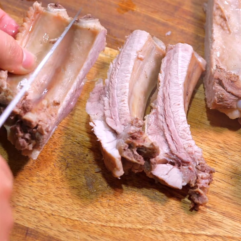 Bước 3 Nấu sườn Sườn nướng phô mai Hàn Quốc