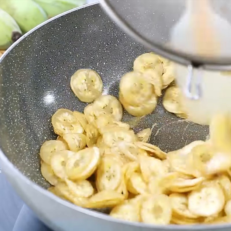 Bước 3 Ngào mật ong Snack chuối mật ong