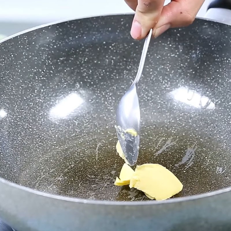 Bước 3 Ngào mật ong Snack chuối mật ong