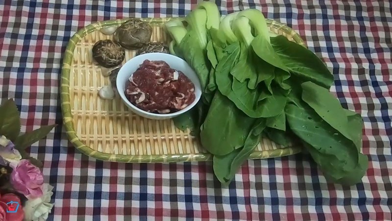 Nguyên liệu món ăn 2 cách làm thịt bò xào nấm hương và nấm bào ngư