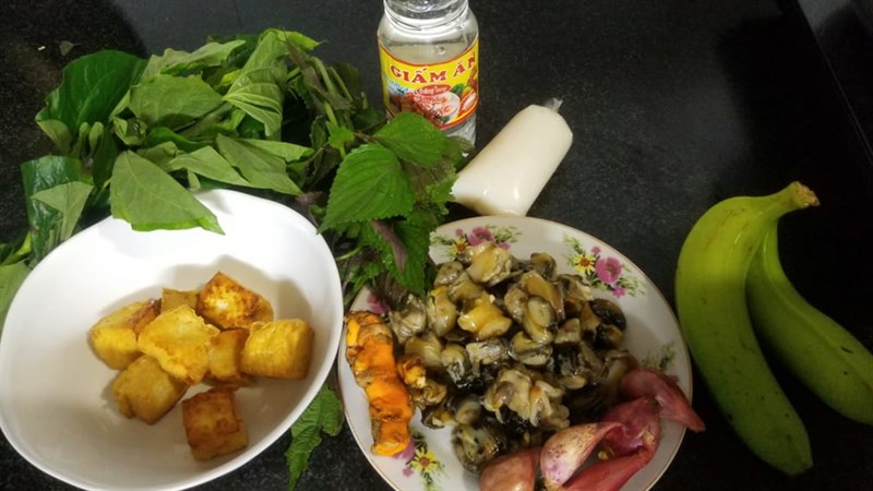 Nguyên liệu món ăn ốc nấu chuối đậu