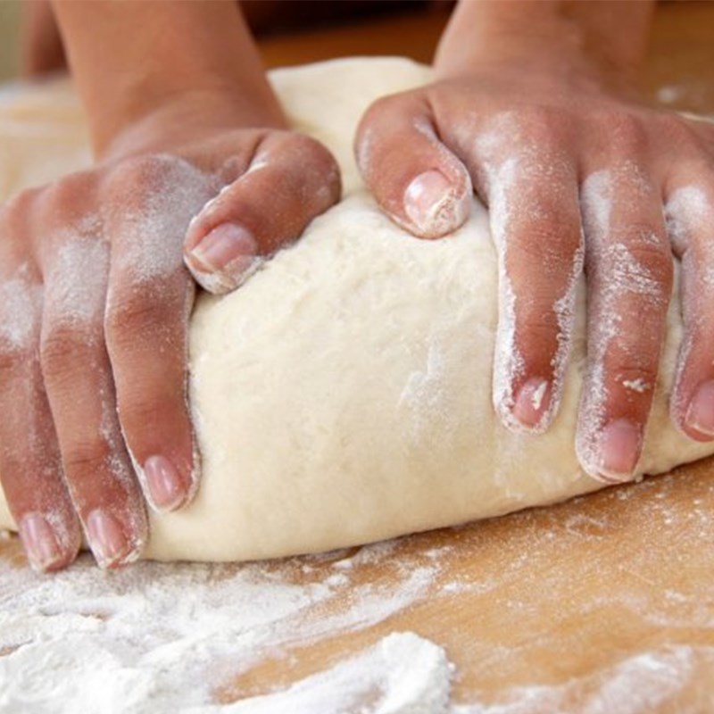 Bước 5 Nhào bột bánh bao Bánh bao nhân đậu đỏ chay