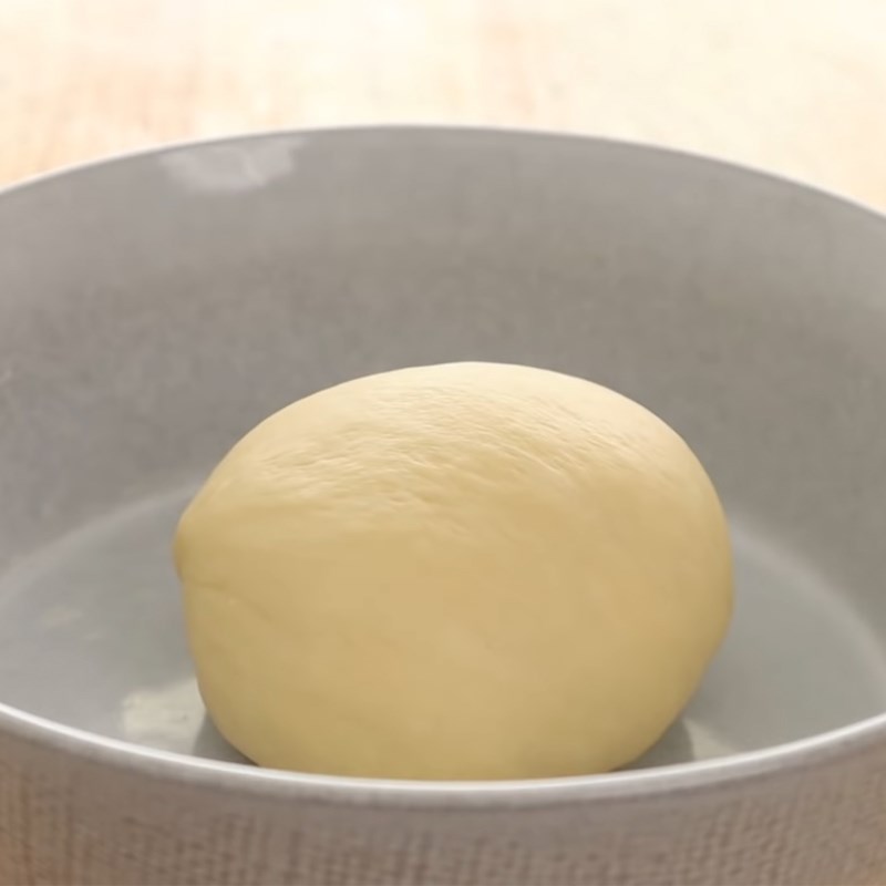 Bước 3 Nhào, ủ bột bánh Bánh mì mini nhân dâu tây