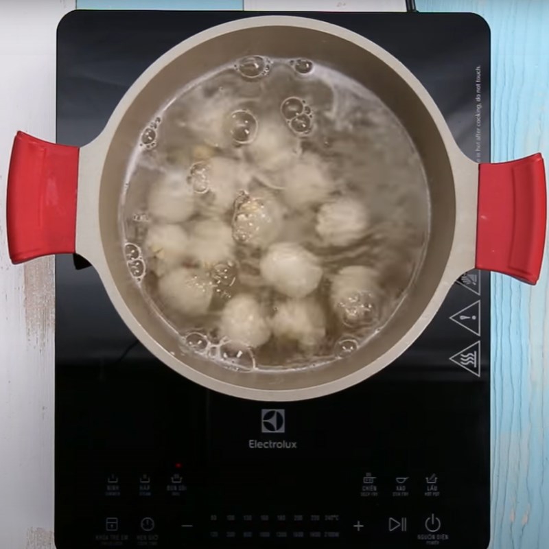 Bước 3 Nấu chè Chè vải hạt sen