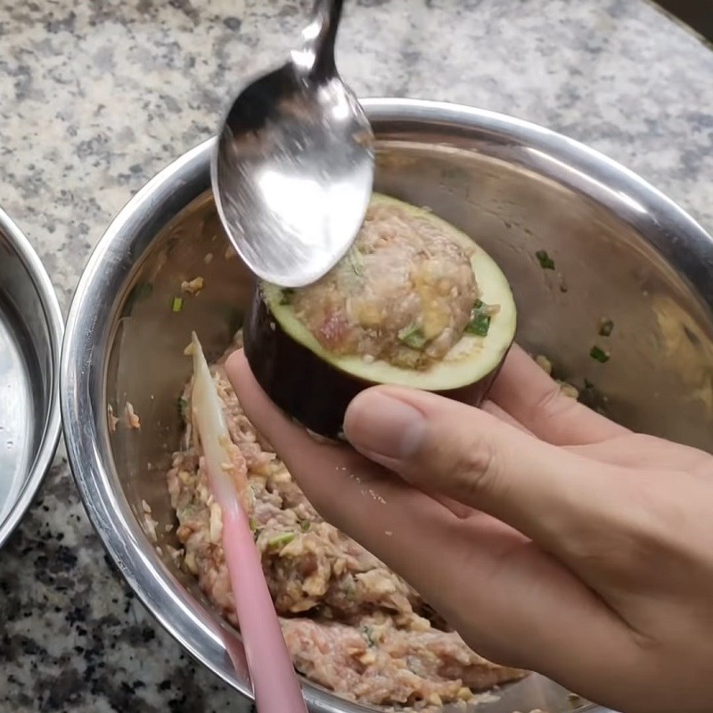 Bước 4 Nhồi thịt Cà tím nhồi thịt kho