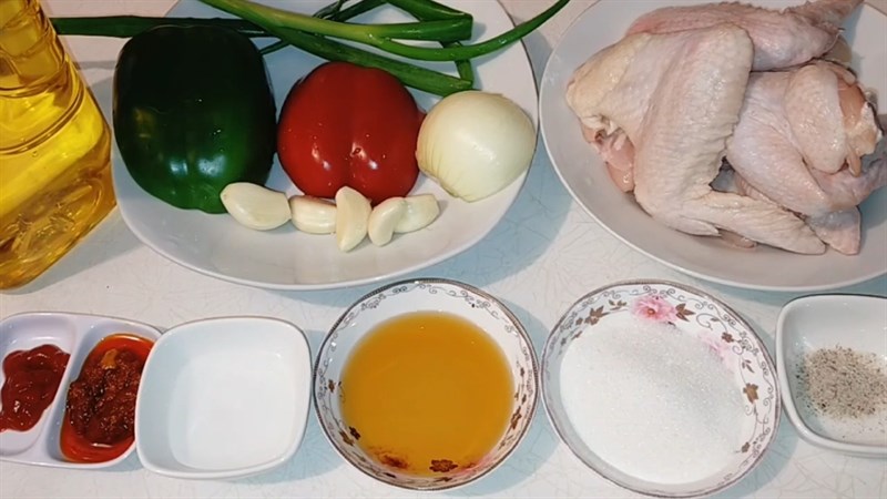 Nguyên liệu món ăn 3 cách làm gà chiên sa tế