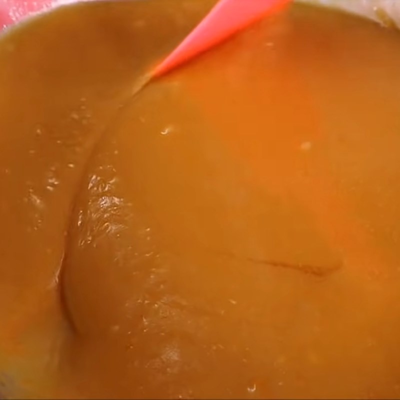 Bước 5 Trộn bột bánh Bánh Trung Thu mè đen trứng muối