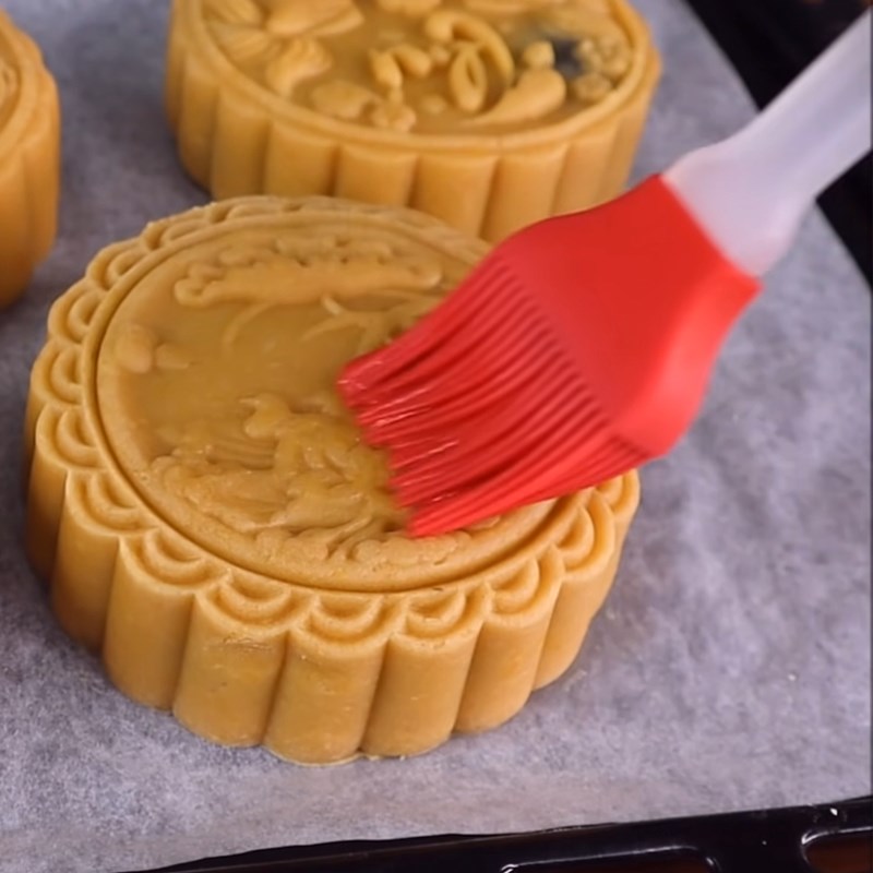 Bước 7 Nướng bánh Bánh Trung Thu mè đen trứng muối