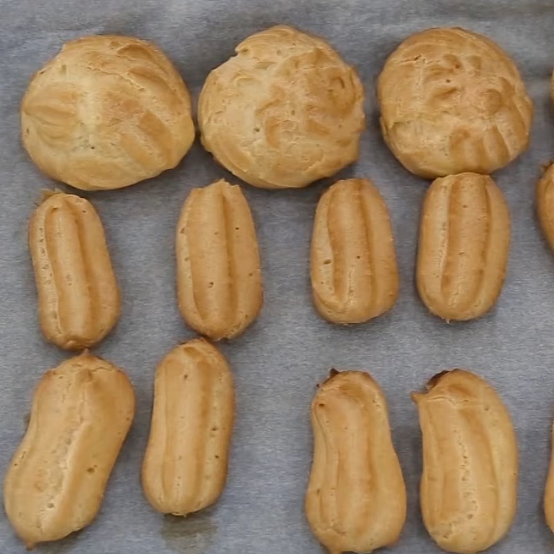Bước 3 Nướng bánh Bánh su kem