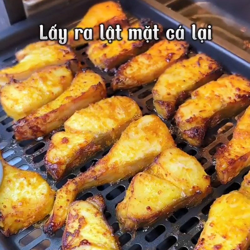 Bước 3 Nướng cá Chả cá Lã Vọng (Công thức được chia sẻ từ TikTok Cách Nấu Ngon cùng Cách Nấu Ngon)