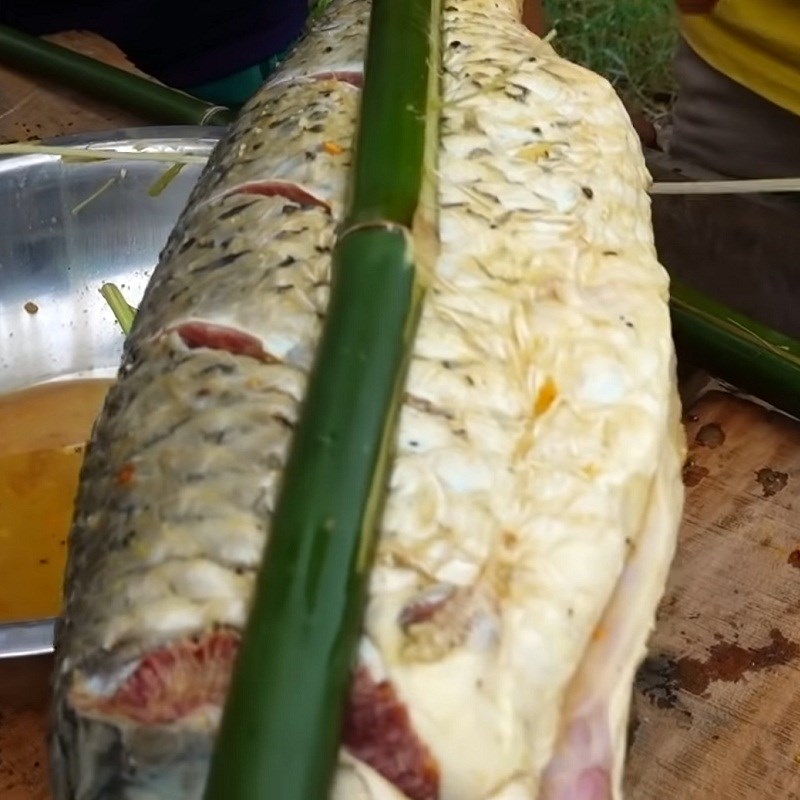 Bước 3 Nướng cá Cá chép nướng nghệ