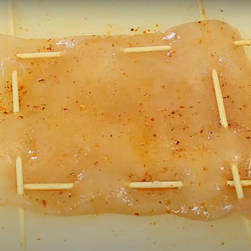 Bước 3 Nướng da heo Da heo nướng cay