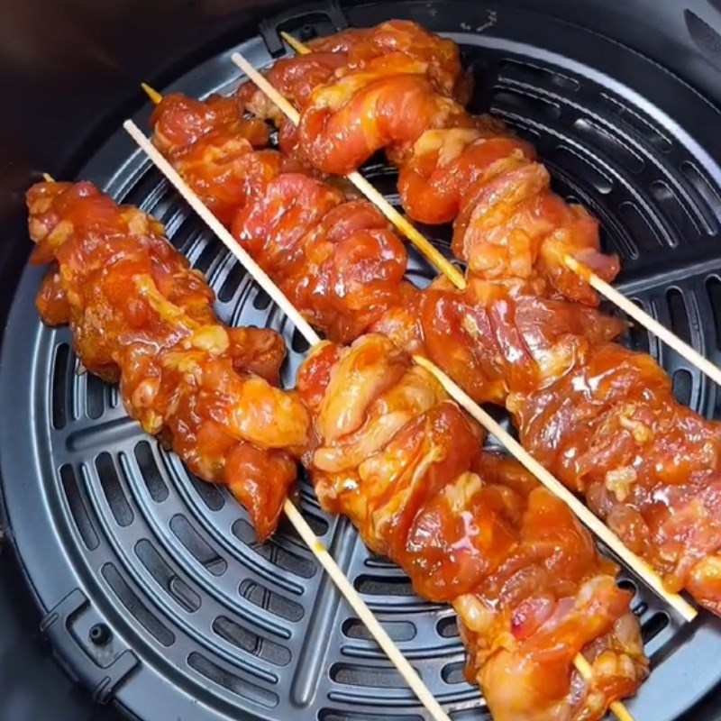 Bước 4 Nướng thịt Bánh bao kẹp thịt (Công thức được chia từ Tiktok Cách Nấu Ngon cùng Cách Nấu Ngon)