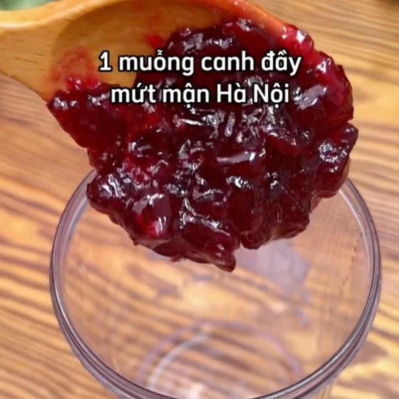 Bước 5 Pha 1 ly trà trái mận Trà mận hà nội (Công thức từ tiktok Cách Nấu Ngon cùng Cách Nấu Ngon)