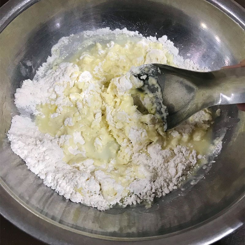 Bước 2 Pha bột Chuối chiên xù (công thức được chia sẻ từ người dùng)
