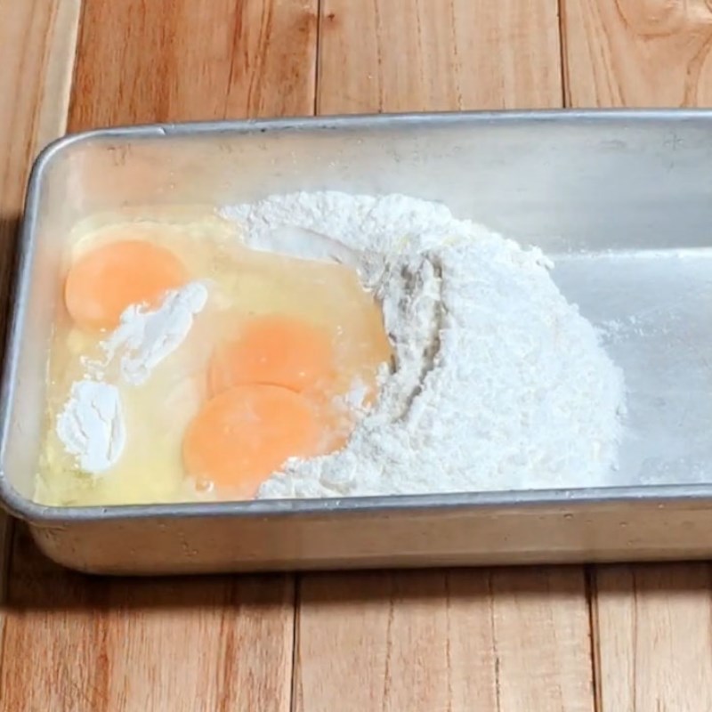 Bước 2 Pha bột Gà chiên bột muối ớt