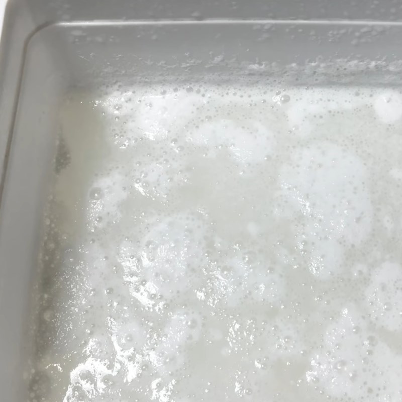 Bước 2 Pha bột làm bánh ướt Bánh ướt cuốn thịt nướng Hội An