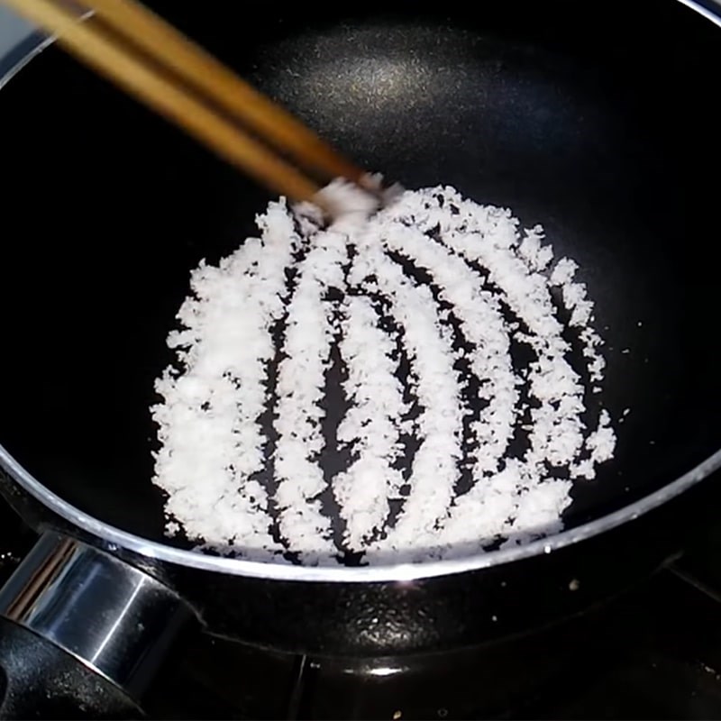 Bước 2 Rang muối Đậu phộng rang muối