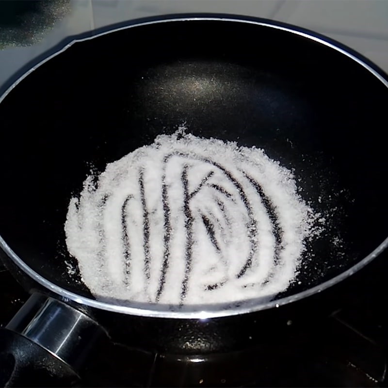 Bước 2 Rang muối Đậu phộng rang muối