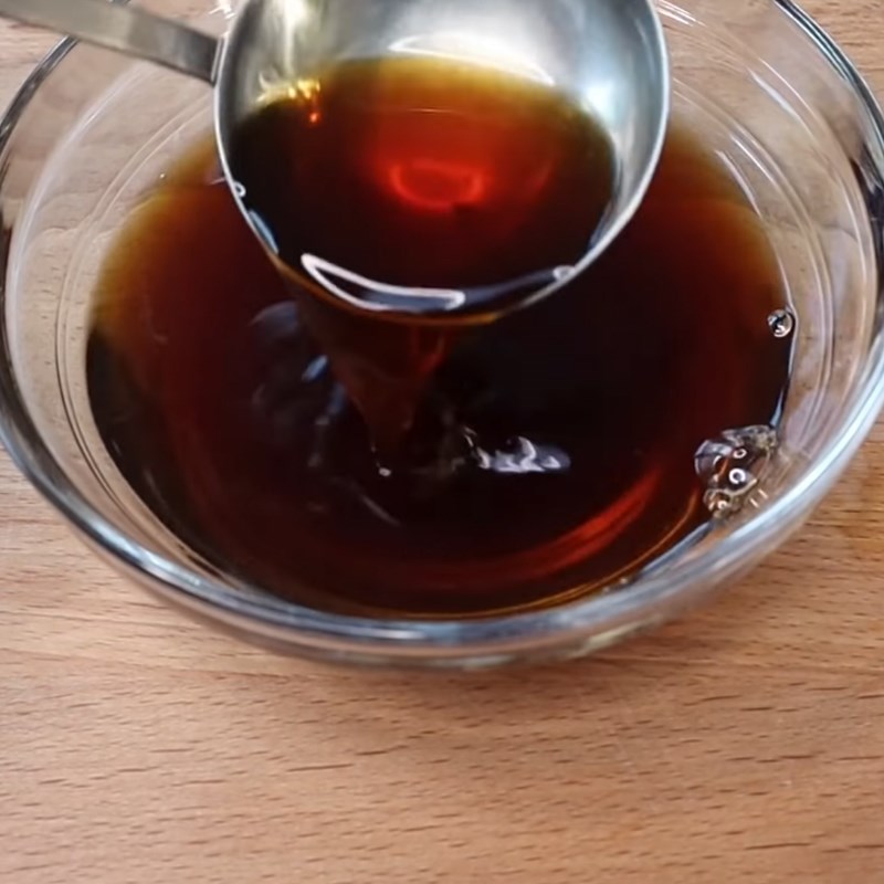 Bước 3 Pha nước chấm Bột chiên bằng bột nếp