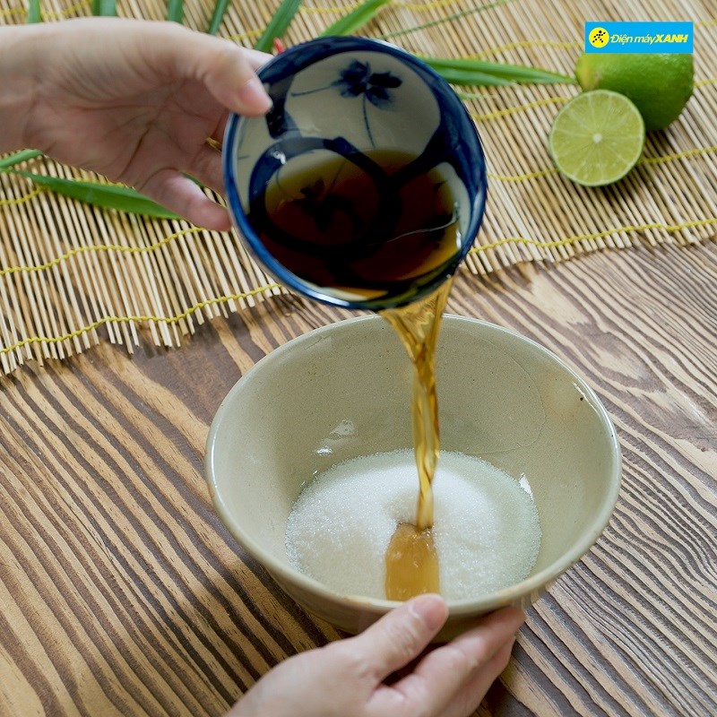 Bước 2 Pha nước chấm Nước mắm gừng