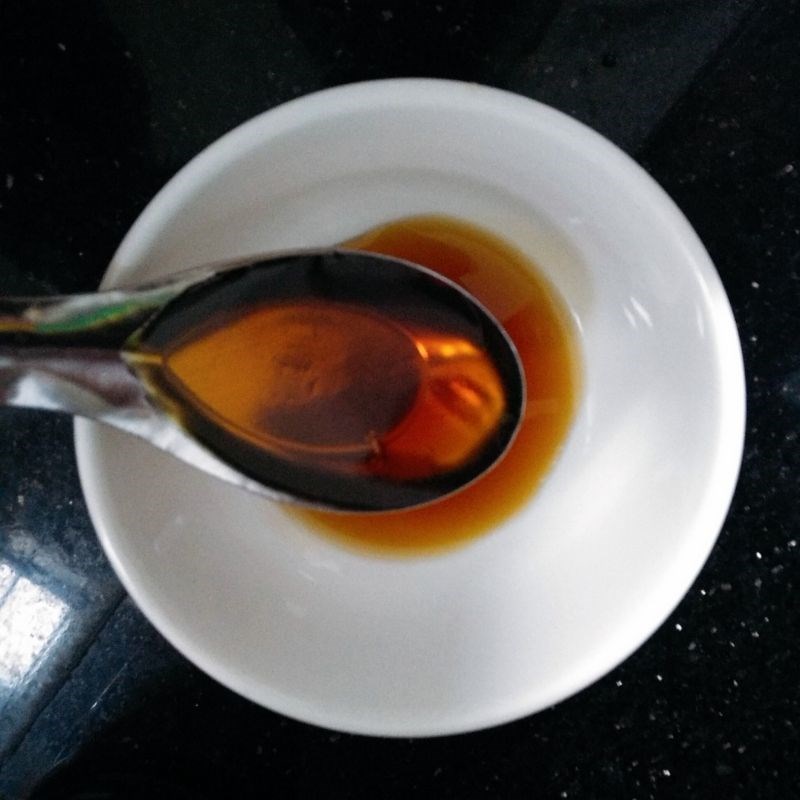 Bước 3 Pha nước sốt Cánh gà chiên nước mắm bơ tỏi