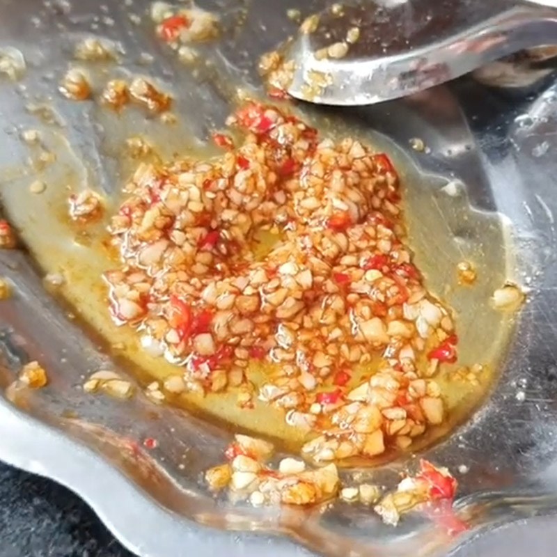 Bước 3 Ướp cá Cá dìa nướng muối ớt