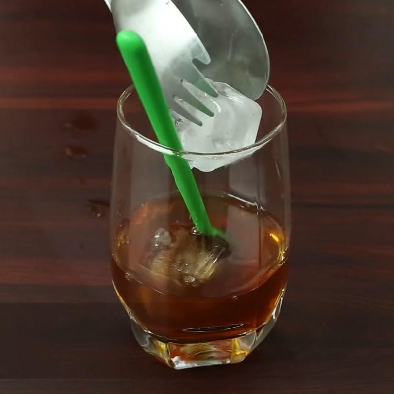 Bước 2 Pha trà Trà đào