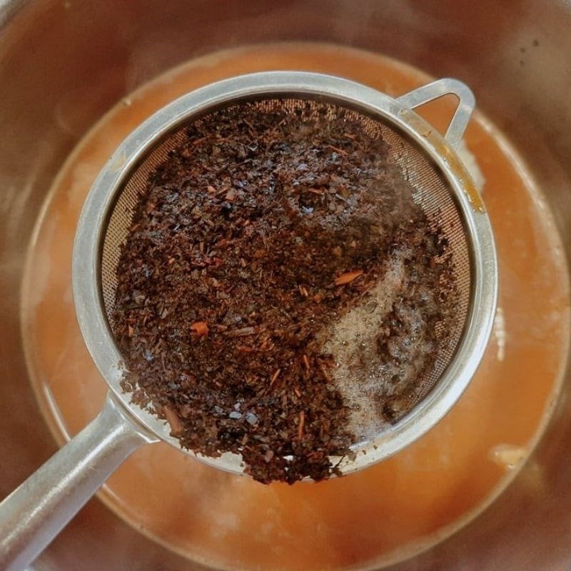 Bước 3 Pha trà sữa Trà sữa thái đỏ