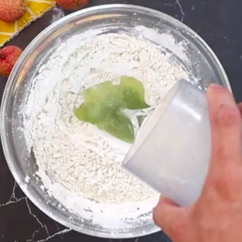 Bước 2 Pha và trộn bột làm trân châu Chè nếp cẩm sữa chua trân châu