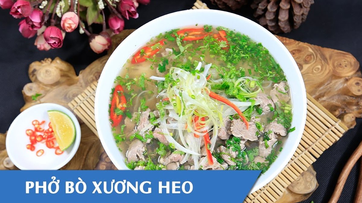 Phở xương heo