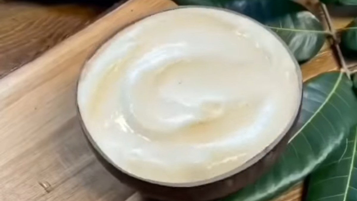 Sinh tố nhãn chuối