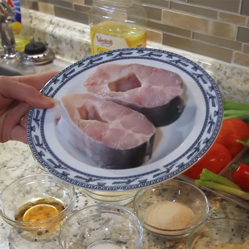 Bước 1 Sơ chế cá Canh chua cá bông lau