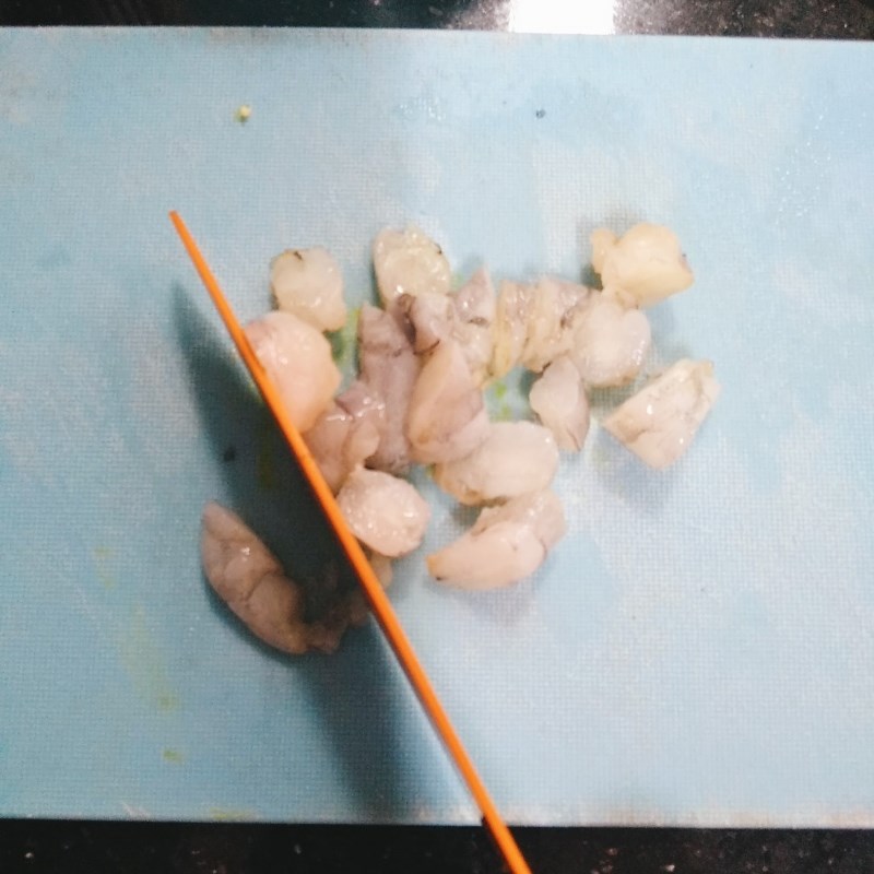 Bước 1 Sơ chế các nguyên liệu Canh rau đắng nấu tôm