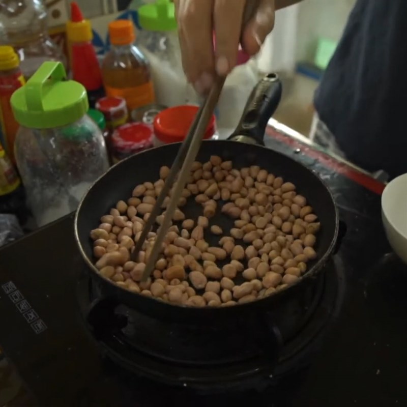 Bước 2 Sơ chế các nguyên liệu khác Cá lóc hấp củ sắn