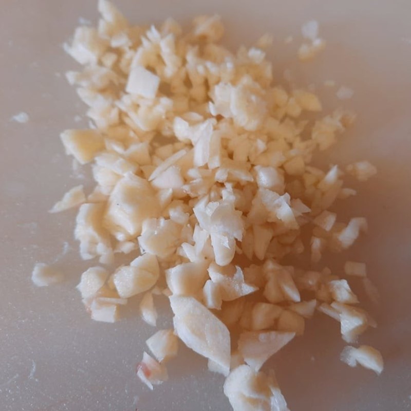 Bước 2 Sơ chế các nguyên liệu khác Thịt cừu xào sả ớt